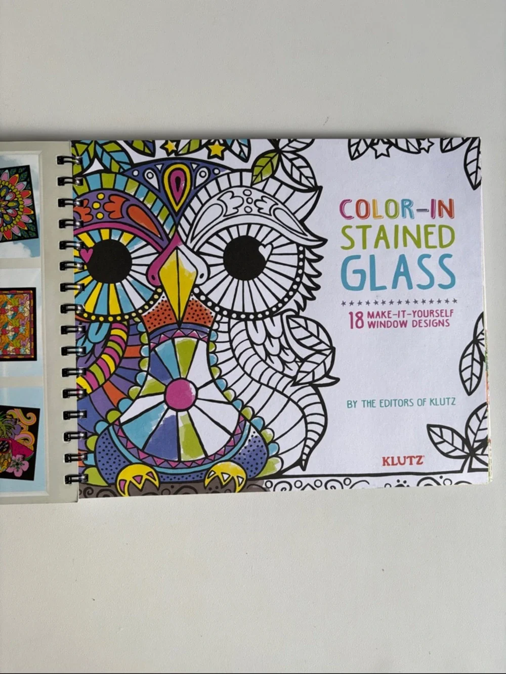 Klutz Color-In Stained Glass Kit with Neon Pens & Create your Own Card Kit‎